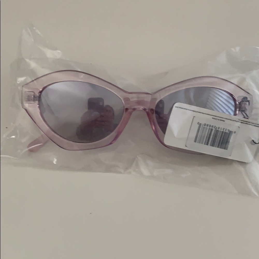 π π SUNGLASSES - Picture 7 of 7